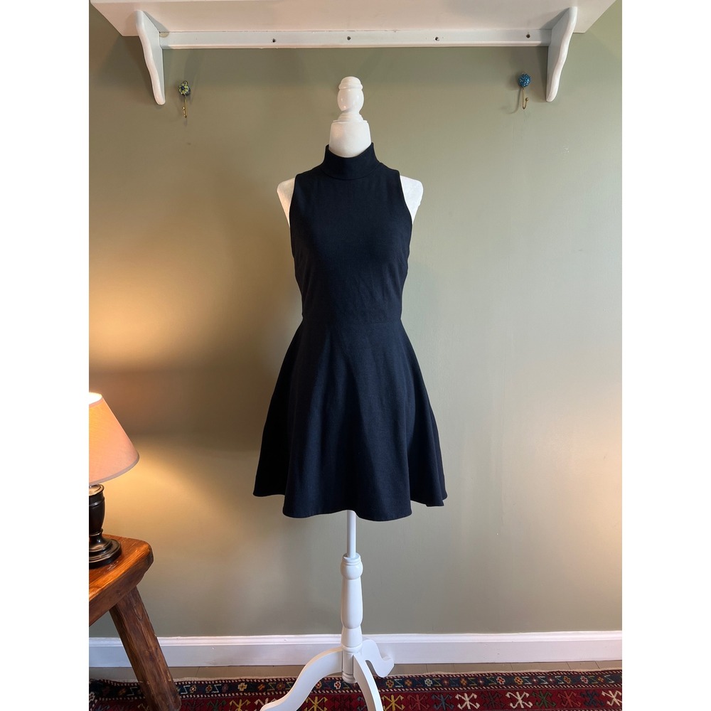 Kit and Ace Black Sleeveless Mock Neck Racerback Fit and Flare Mini Dress Size 2